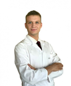 Коленкин Максим Александрович терапевт